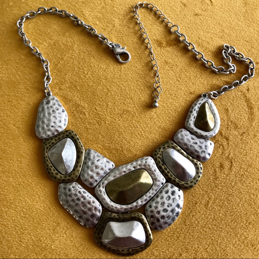 \\ Premier Designs | Neutral Stone Necklace